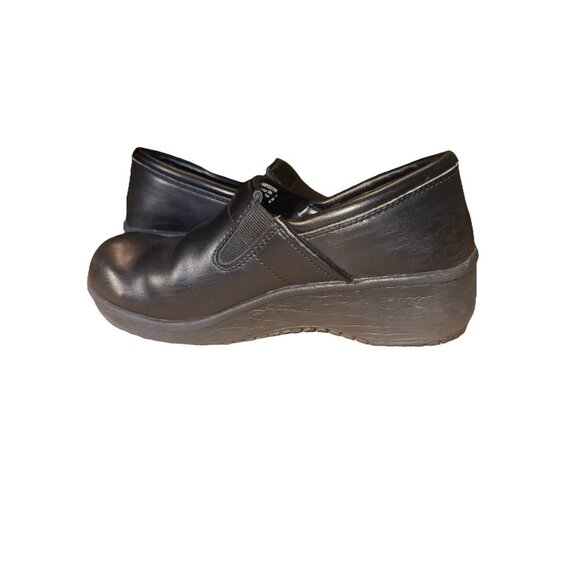 TredSafe EnduroPro Black Leather Clogs Slip Resistant Shoes Women’s Size 7 - Picture 2 of 5